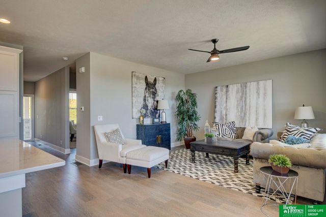 17523 Greenleaf Drive, Omaha, NE 68136