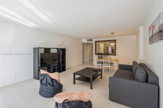 18151 NE 31st Court 205, Aventura, FL 33160