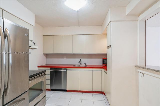18151 NE 31st Court 205, Aventura, FL 33160