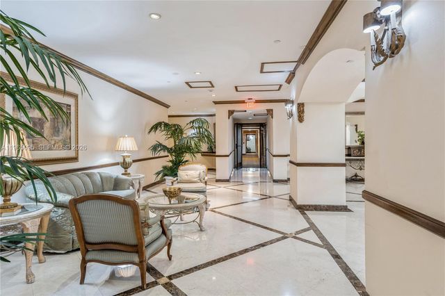 18151 NE 31st Court 205, Aventura, FL 33160
