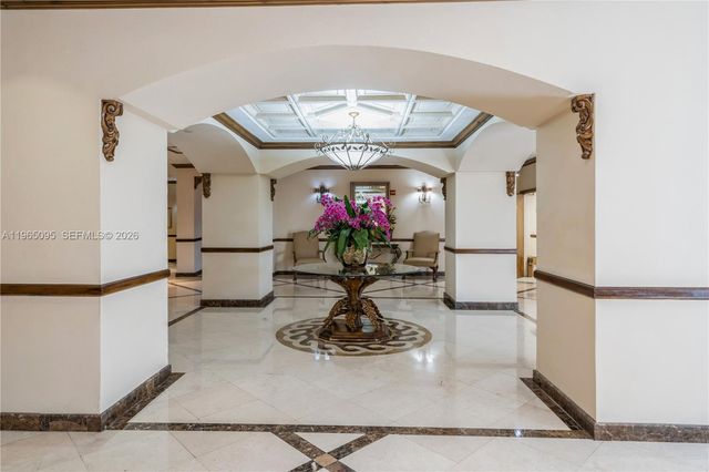 18151 NE 31st Court 205, Aventura, FL 33160