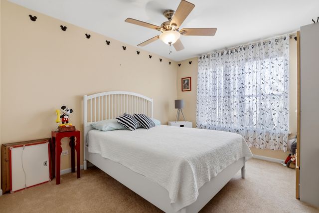 749 Lenox Avenue, Bolingbrook, IL 60490