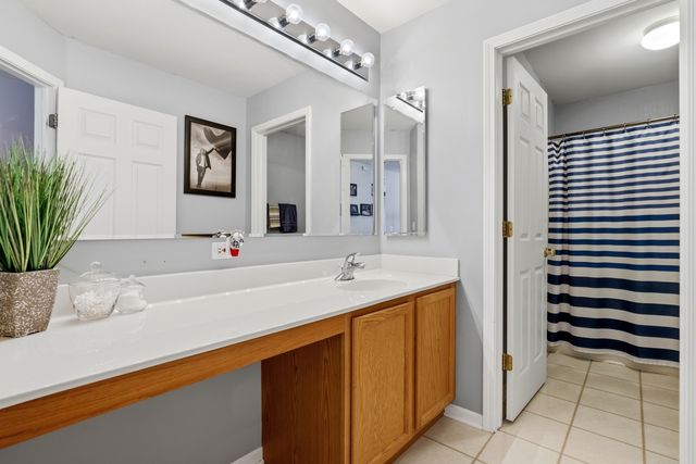 749 Lenox Avenue, Bolingbrook, IL 60490