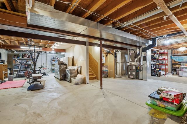 749 Lenox Avenue, Bolingbrook, IL 60490