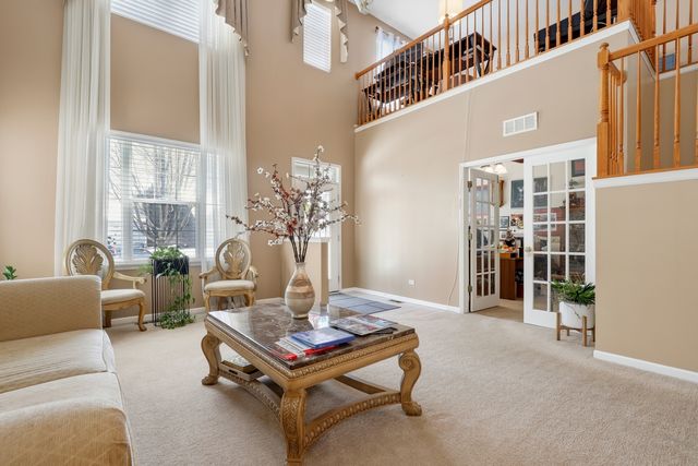 749 Lenox Avenue, Bolingbrook, IL 60490