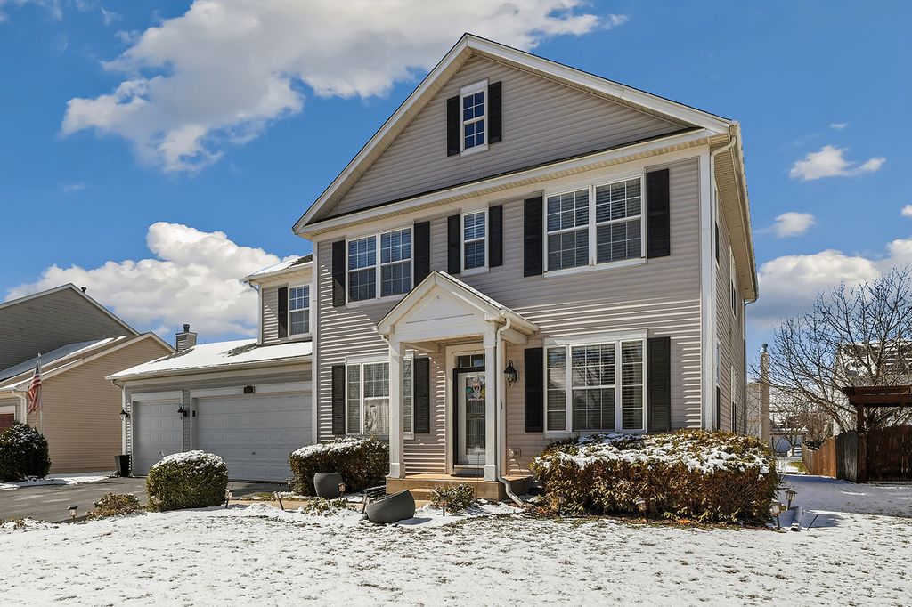 749 Lenox Avenue, Bolingbrook, IL 60490