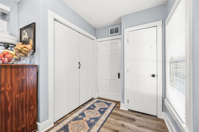 121 W Damon Street, Terrell, TX 75160