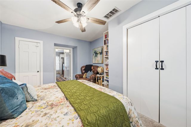 121 W Damon Street, Terrell, TX 75160
