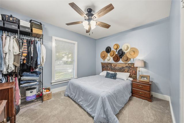 121 W Damon Street, Terrell, TX 75160