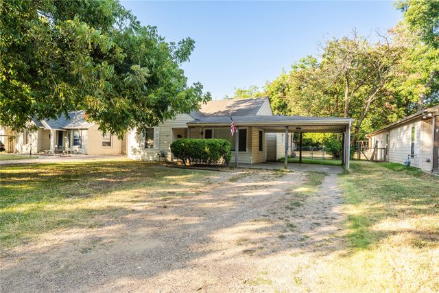 121 W Damon Street, Terrell, TX 75160