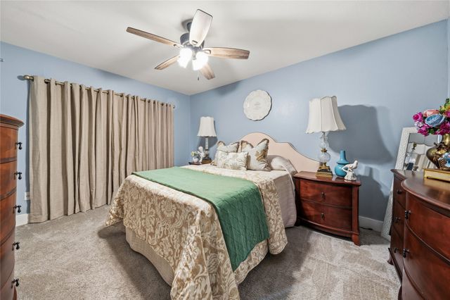 121 W Damon Street, Terrell, TX 75160