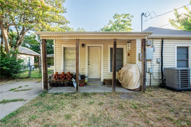 121 W Damon Street, Terrell, TX 75160
