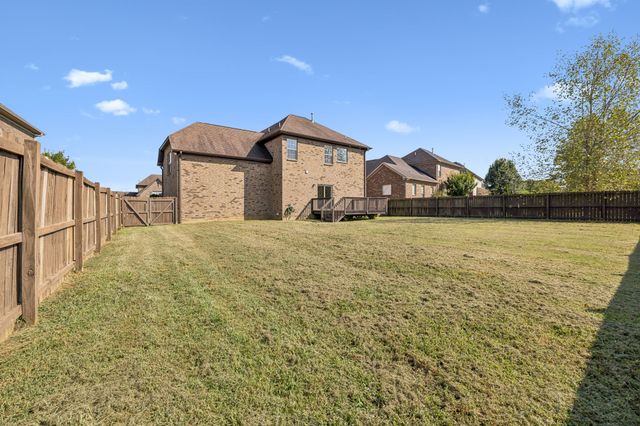 139 McKain Crossing, Hendersonville, TN 37075