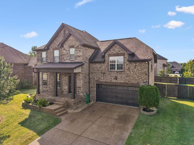 139 McKain Crossing, Hendersonville, TN 37075