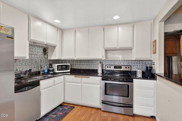 2680 Elliott Avenue, Medford, OR 97501