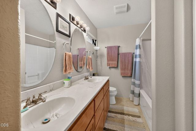 2680 Elliott Avenue, Medford, OR 97501