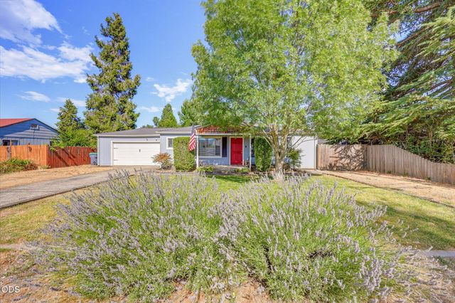 2680 Elliott Avenue, Medford, OR 97501