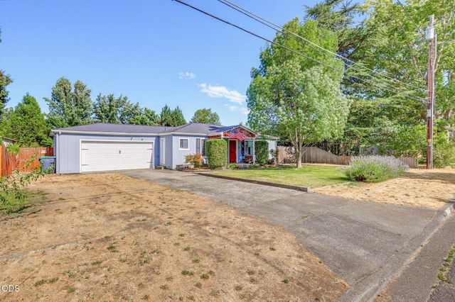 2680 Elliott Avenue, Medford, OR 97501