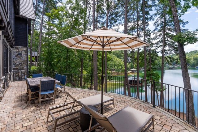 184 Hickory Springs Way, Six Mile, SC 29682