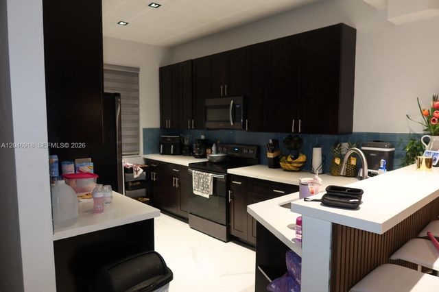5030 SW 126th Avenue 205, Miramar, FL 33027