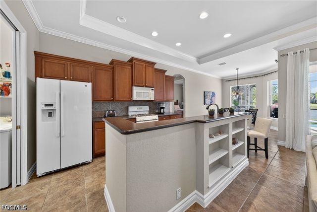 13431 Sabal Pointe DR, Fort Myers, FL 33905