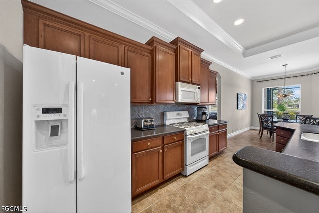 13431 Sabal Pointe DR, Fort Myers, FL 33905