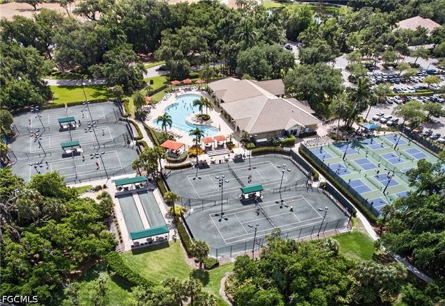 13431 Sabal Pointe DR, Fort Myers, FL 33905