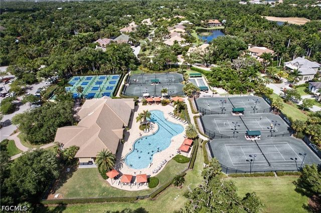 13431 Sabal Pointe DR, Fort Myers, FL 33905