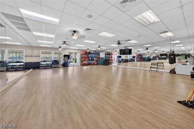 13431 Sabal Pointe DR, Fort Myers, FL 33905