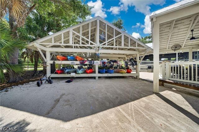 13431 Sabal Pointe DR, Fort Myers, FL 33905