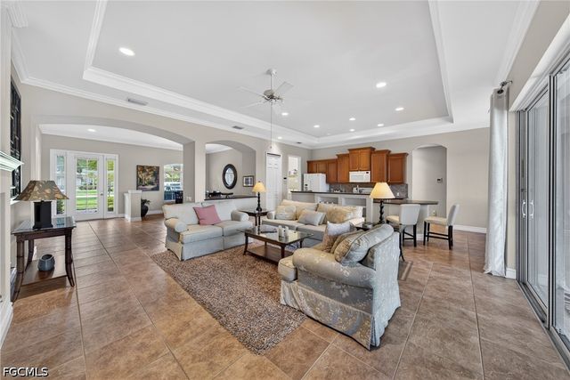 13431 Sabal Pointe DR, Fort Myers, FL 33905