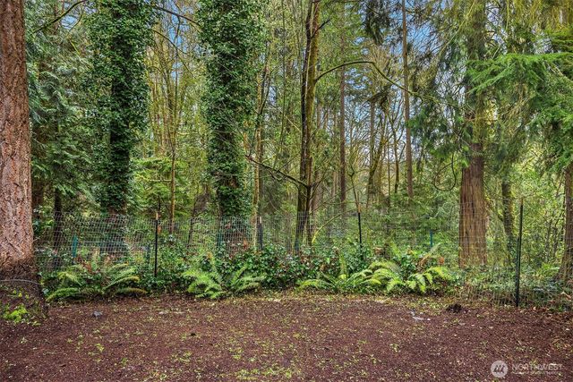 13812 NE 87th Street, Redmond, WA 98052