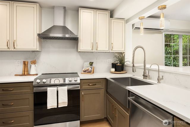 13812 NE 87th Street, Redmond, WA 98052