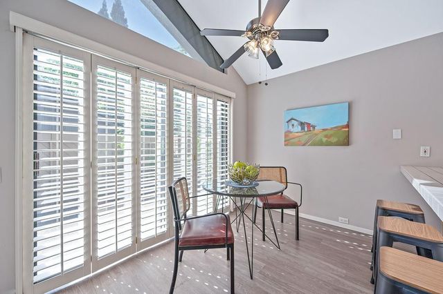 1971 Discovery Village Ln, Gold River, CA 95670