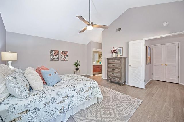 1971 Discovery Village Ln, Gold River, CA 95670