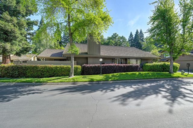 1971 Discovery Village Ln, Gold River, CA 95670