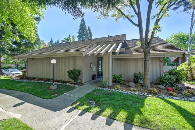 1971 Discovery Village Ln, Gold River, CA 95670