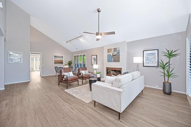 1971 Discovery Village Ln, Gold River, CA 95670