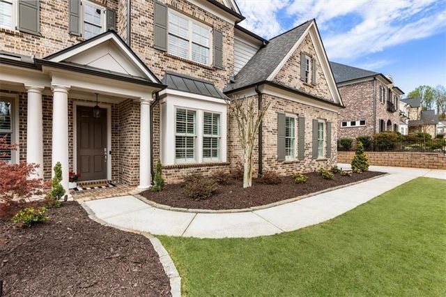 11040 Callaway Drive, Johns Creek, GA 30097