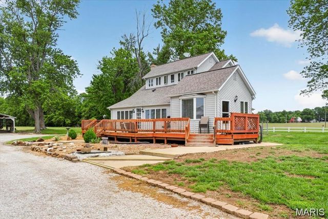 8660 Huch Lane, Columbia, IL 62236