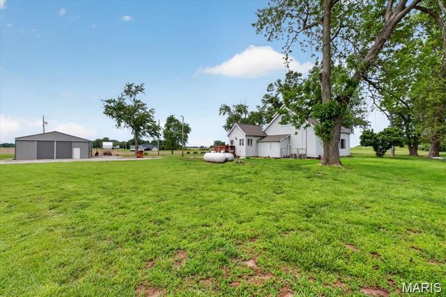8660 Huch Lane, Columbia, IL 62236