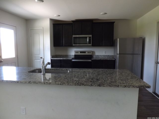 10927 CHATHAM CT, Converse, TX 78109