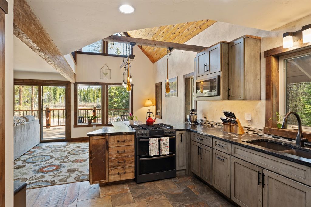 675 Beaver Lake Road, Whitefish, MT 59937 photo 22