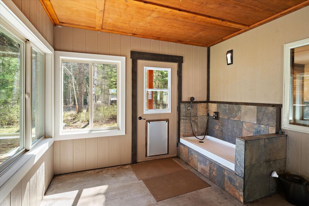 675 Beaver Lake Road, Whitefish, MT 59937 photo 45