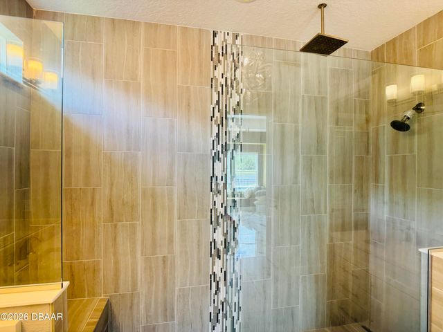 672 Mosaic Boulevard, Daytona Beach, FL 32124