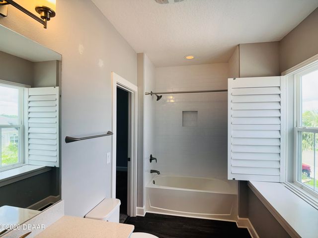 672 Mosaic Boulevard, Daytona Beach, FL 32124