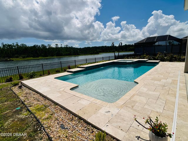 672 Mosaic Boulevard, Daytona Beach, FL 32124