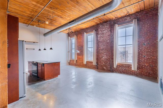 721 N 17th Street 207, St Louis, MO 63103