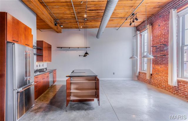 721 N 17th Street 207, St Louis, MO 63103
