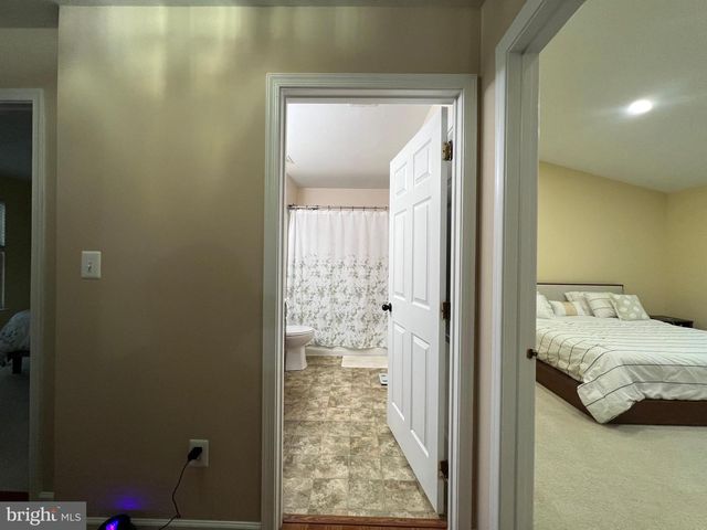 43723 BANSHEE HEIGHTS TER, Ashburn, VA 20148